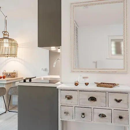 Apartament Hang 15 Rosis Jolle *